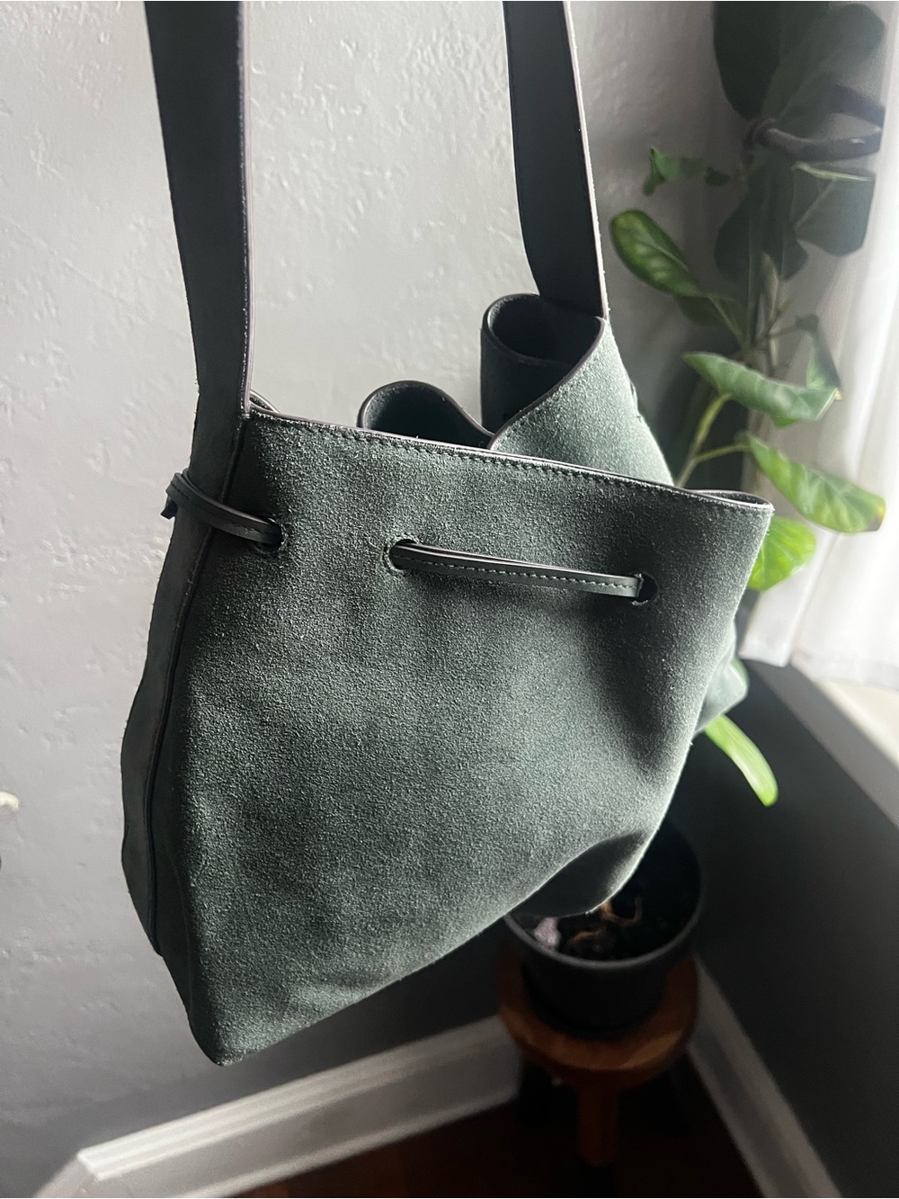 MADEWELL Suede Green Drawstring Shoulder Tote Bag - Picture 4 of 10